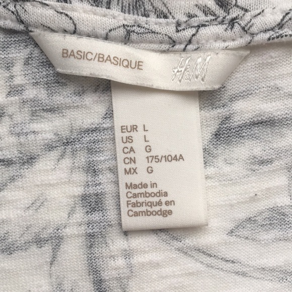 Cute T - Picture 3 of 3